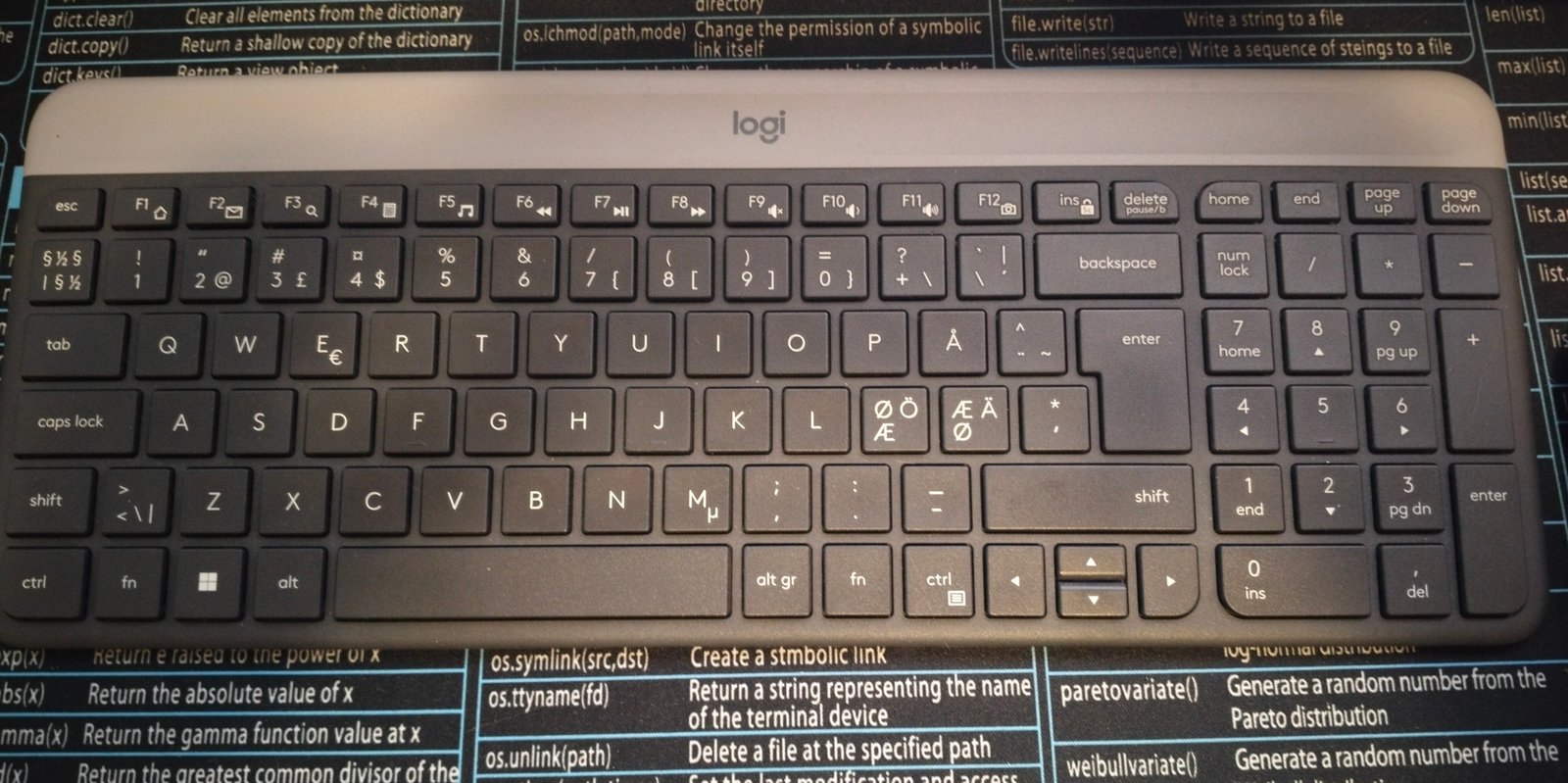 Keyboard logitech (2/2)